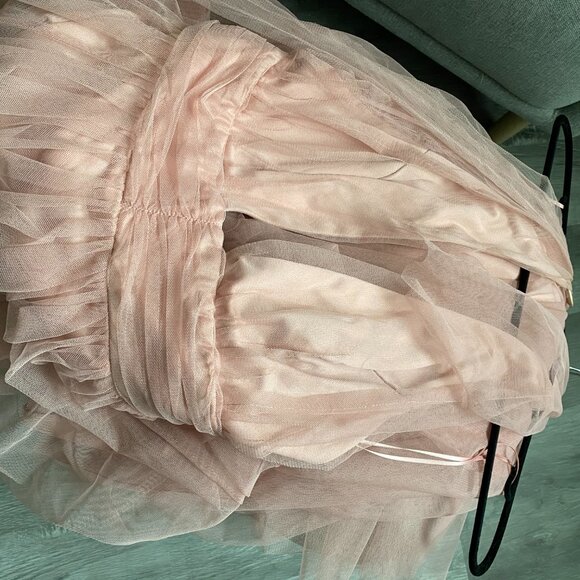 Elegant Backless Pink Dress - Picture 3 of 16